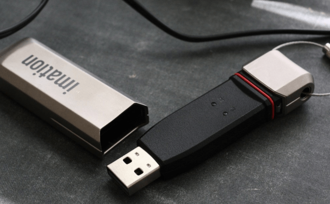 How to remove the write protection from a USB drive
